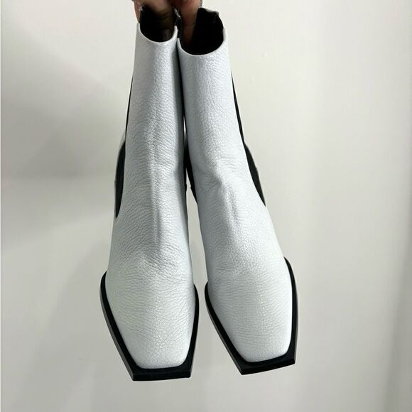 Brandon Blackwood ANI BOOT - Picture 12 of 15